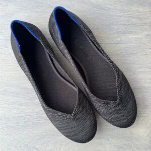 Black Rothy’s size 9